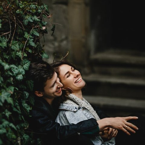 Ilustrasi Pasangan Romantis