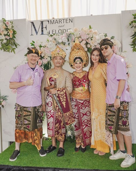 Cantiknya Luna Maya Hadiri Pernikahan Adik Maxime Bouttier di Bali, Pakai Dress Kuning Simple & Sudah Akrab sama Keluarga