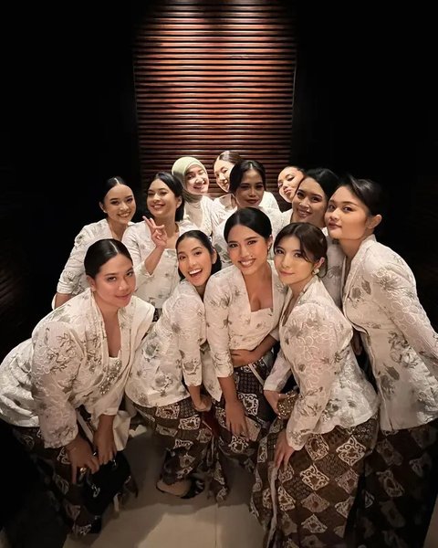 Potret Cantik dan Anggun Shaloom Putri Wulan Guritno Berkebaya Putih saat Jadi Bridesmaid, Penampilannya Bikin Pangling