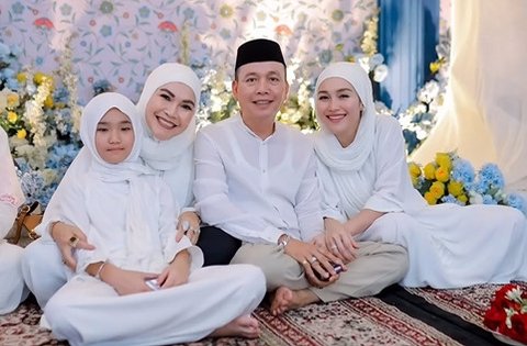 Foto-foto Acara Aqiqah Anak Kedua Syifa Adik Ayu Ting Ting, Semua Kompak dalam Balutan Busana Putih