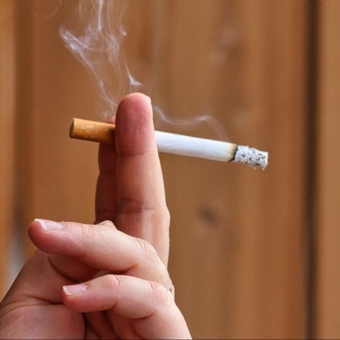 Bagaimana Pembatasan Penjualan Rokok Eceran dan Iklan Rokok Bisa Tekan Angka Perokok Anak dan Remaja