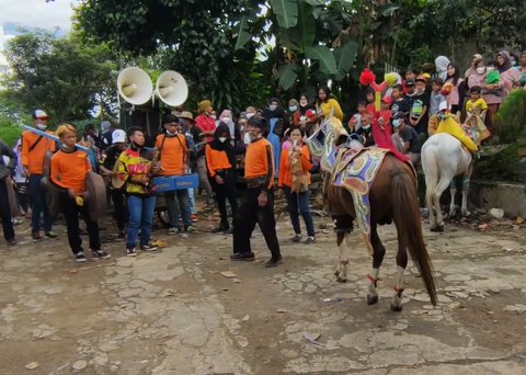 Pesona desa wisata Baros di Bandung