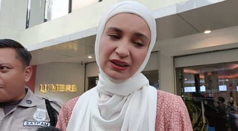 Shireen Sungkar Membagikan 8 Potret yang Menunjukkan Cara Menghadapi Bullyan Netizen