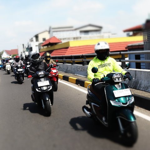 Berikut adalah metode yang efektif untuk memastikan keseimbangan roda motor.