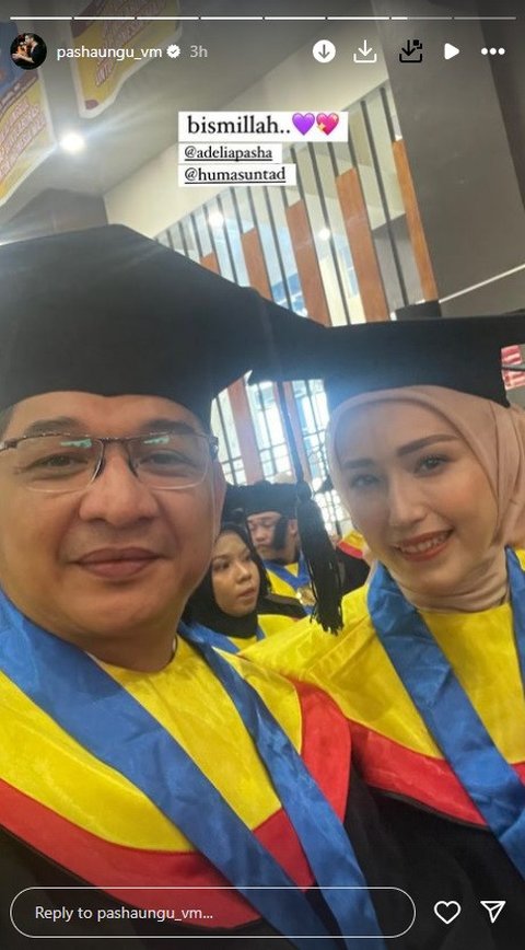 Portrait of Pasha Ungu Graduating with Adelia Wilhelmin, Graduating After Seven Years of College