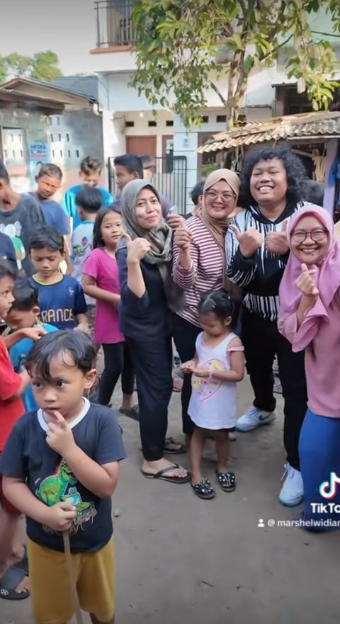 Deeretan Foto Marshel Widianto yang Seru Saat Blusukan, Diterima Dengan Hangat Oleh Masyarakat