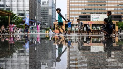 FOTO: Gelombang Panas Ekstrem Hantam Korea Selatan, Seoul Dilanda Malam Tropis 24 Hari Berturut-turut