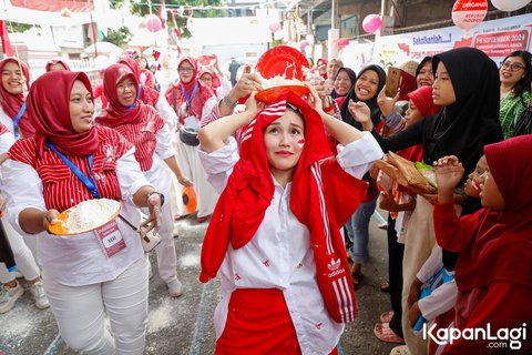 Deretan Potret Seru Ayu Ting Ting Ikut Lomba di Kampung Bareng Warga Sekitar