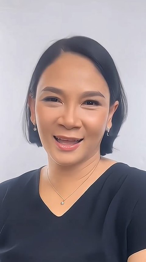 Potret Terbaru Dian Nitami Usai Sebulan Operasi Face Lifting, Hasilnya Natural Jadi Lebih Cantik & Awet Muda