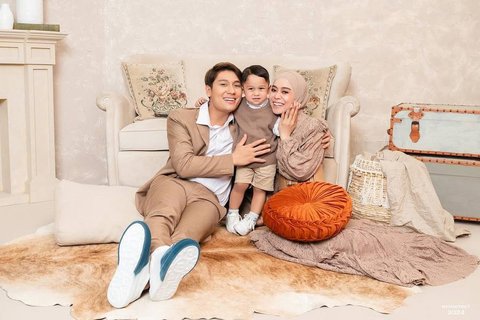 Abang L Tumbuh Manis dan Penuh Kasih Sayang, Rizky Billar dan Lesti Kejora Bahagia