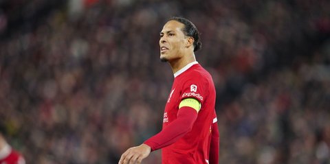 Virgil van Dijk Bicara Soal Situasi Kontraknya di Liverpool