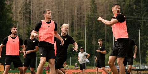 Cetak Sejarah di Serie A, Jay Idzes Dapat Ucapan Selamat dari FIFA: Maju Terus, Bang Jayadi!