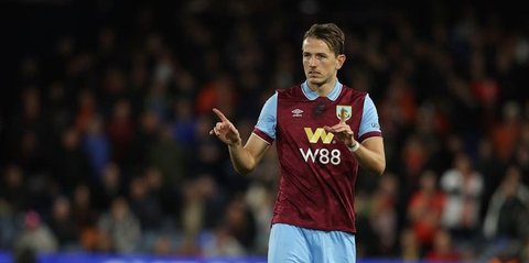 Laris Manis! Setelah Scott McTominay, MU Segera Lepas Gelandang Ini