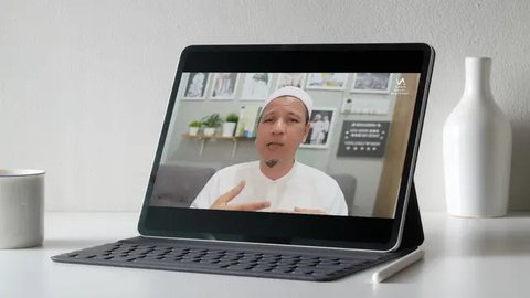 Habib Novel Alaydrus (YouTube Novel Muhammad Alaydrus)