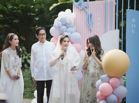 8 Potret Vicy Melanie, Istri Kevin Aprilio, Adakan Acara Gender Reveal, Segera Dikaruniai Anak perempuan - Memes Sangat Bahagia