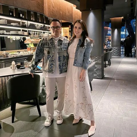 Potret mesra Jennifer Dunn dan Faisal Haris yang selalu tampil kompak (sumber: Instagram/jeje_haris89)