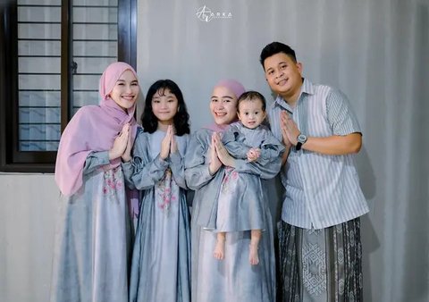 Potret kenangan Ayu Ting Ting bareng baby Zoltan keponakannya yang baru saja meninggal (sumber: Instagram/ayutingting92)