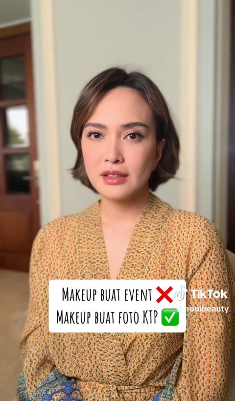 8 Foto Shandy Aulia Memanggil MUA untuk Pemotretan KTP, Langsung Menjadi Sorotan Netizen.