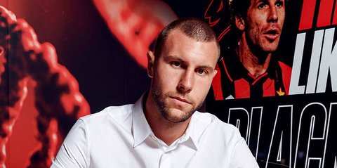 AC Milan Kebobolan 6 Gol dengan Cara yang Sama