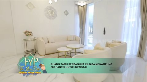 Potret Rumah Mewah Oki Setiana Dewi yang Akan Ditinggal Pindah ke Mesir, Ruang Tamunya Luas Banget