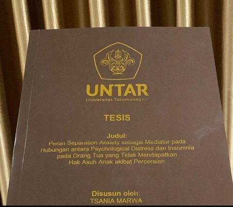 Judul Tesis Tsania Marwa Berhasil Jadi Sorotan Netizen