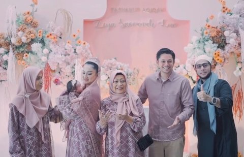 Potret Tengku Dewi & Andrew Andika Harmonis di Acara Aqiqah Zeya, Gelar Pesta Mewah Bernuansa Serba Pink