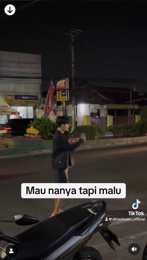 8 Foto Terbaru Dimas Ahmad, Kembaran Raffi Ahmad, yang Kini Dikenal Memiliki Pekerjaan Baru, Video Sebagai Penjaga Parkir Menjadi Sorotan