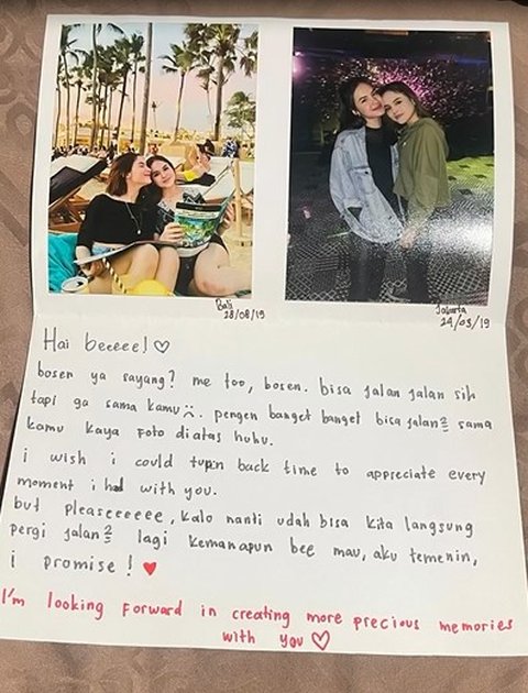 Surat tersebut juga dilengkapi dengan foto mereka berdua, dan isinya mengungkapkan rasa rindu Laura yang ingin sekali jalan-jalan bareng Steffi lagi.<br>