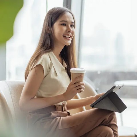 Pantang menyerah menjadi kunci utama untuk menggapai kesuksesan dalam membangun usaha. (Foto: Freepik/Lifestylememory)