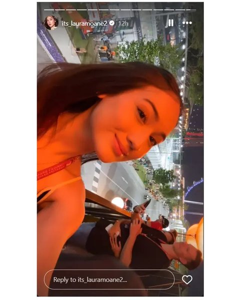 Potret Laura Moane di Singapura. (Sumber: Instagram/alghazali7/its_lauramoane2)