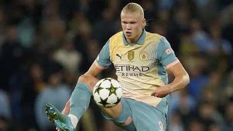 Manchester City - Ilustrasi Erling Haaland berbagai gaya (Bola.com/Adreanus Titus)