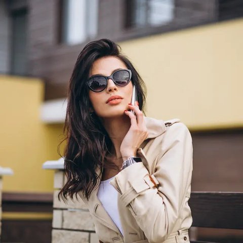 ilustrasi perempuan bekerja sombong/Photo by Vlada Karpovich/Pexels
