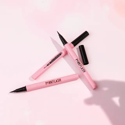 Ilustrasi produk makeup. (c) zhugewala/Pexels.com