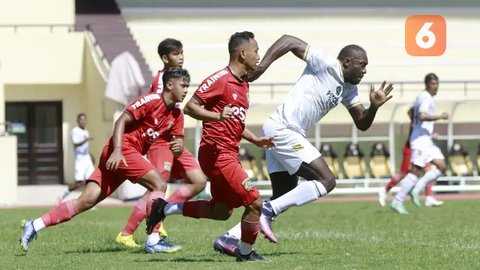 Ilustrasi - Pemain naturalisasi yang tidak pernah memperkuat Timnas Indonesia (Bola.com/Adreanus Titus)