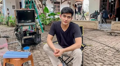 Teuku Ryan membintangi sinetron Saleha yang ditayangkan SCTV