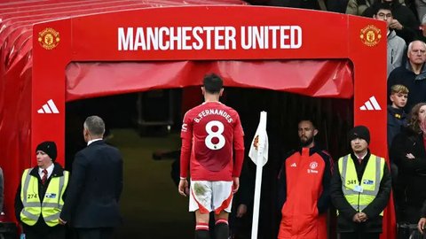 Momen Bruno Fernandes Diusir Wasit, Awal Mula Petaka MU Dihajar Tottenham di Kandang Sendiri