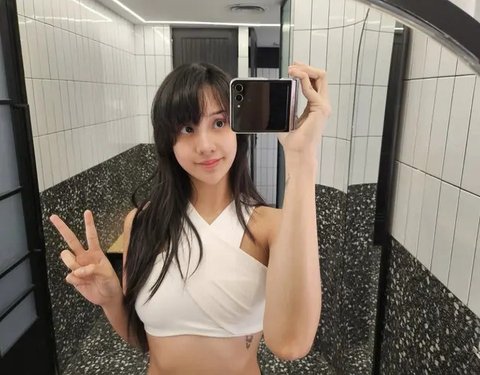 Netizen, yang tak hanya mengagumi kecantikannya, tetapi juga transformasi penampilannya.   [Foto: Instagram/ Anya Geraldine]