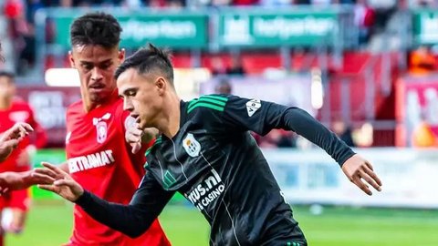 Timnas Indonesia - Eliano Reijnders dan Mees Hilgers (Bola.com/Adreanus Titus)