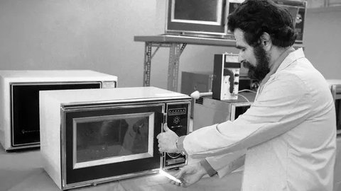 Ilustrasi microwave atau oven. (Pexels.com/cottonbro)