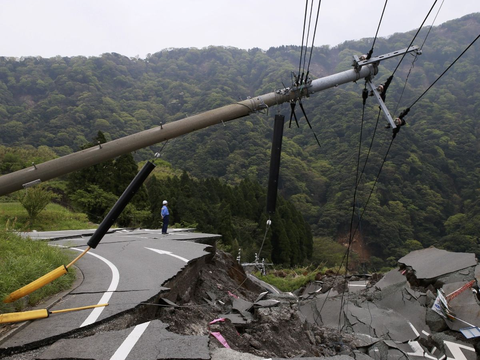 Gempa Dahsyat Magnitudo 7.4 Guncang Jepang, Peringatan Tsunami Setinggi 5 Meter Dikeluarkan