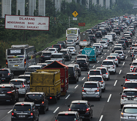 Arus Balik Libur Tahun Baru 2024, 80 Ribu Kendaraan Padati Tol Cipali