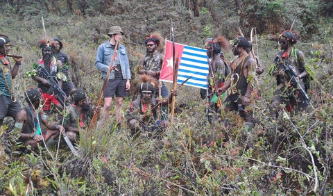 Satgas Damai Cartenz sendiri tidak hanya bertugas menjaga keamanan dan ketertiban di Papua.<br>