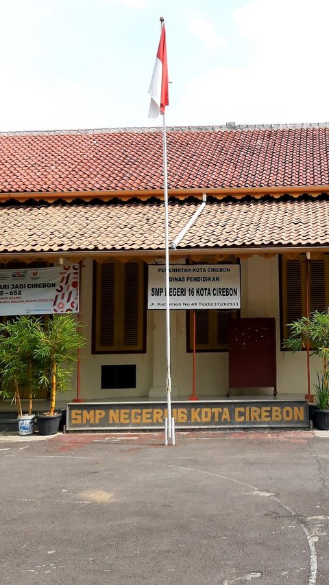 Kisah SMP N 16 Cirebon yang Bangunannya Bergaya Kerajaan Belanda, Dulu Jadi Sekolah Perempuan Pertama di Kota Udang