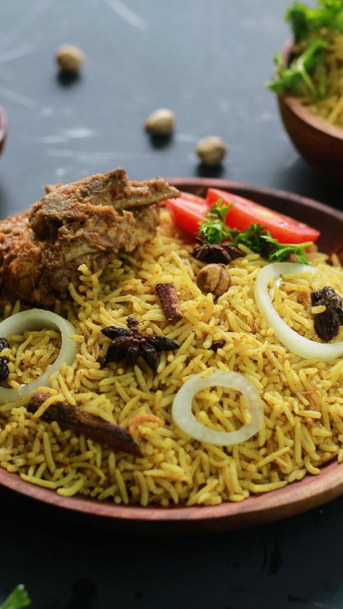Recipe for Special Family Dish, Delicious Middle Eastern Kebuli Rice