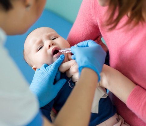 Kemenkes Angkat Bicara Soal Vaksin Polio yang Disebut Malah Picu Kelumpuhan