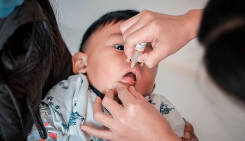 <b>Jenis Vaksin yang Bisa Sebabkan Virus Polio</b>