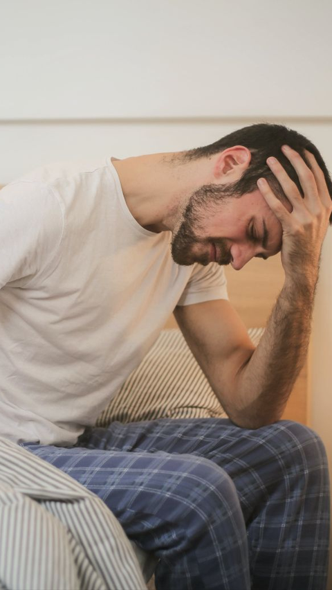 7 Penyebab Kepala Terasa Berat, Begini Cara Mengatasinya