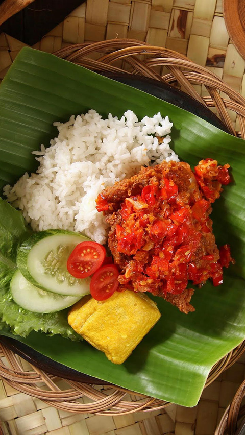 Hitungan BPS: Masyarakat Jakarta Habiskan Rp1 Juta untuk Makan Setiap Bulannya