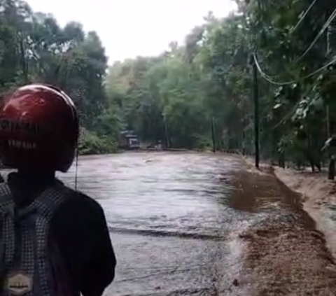 Butuh Waktu 40 Tahun Bangun Tanggul Laut di Pantura Jawa, Menhan Prabowo Ikut Turun Tangan