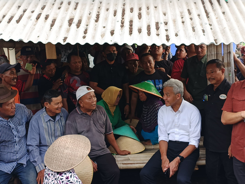 Dialog Bareng Petani Bawang di Brebes, Ganjar Dikeluhkan soal Pupuk Subsidi